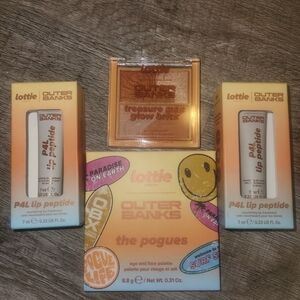 Lottie London- Outer Banks Themed Makeup Set
